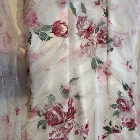 Pink and Cream Floral Long Sleeve Dress - Picture 4 of 4